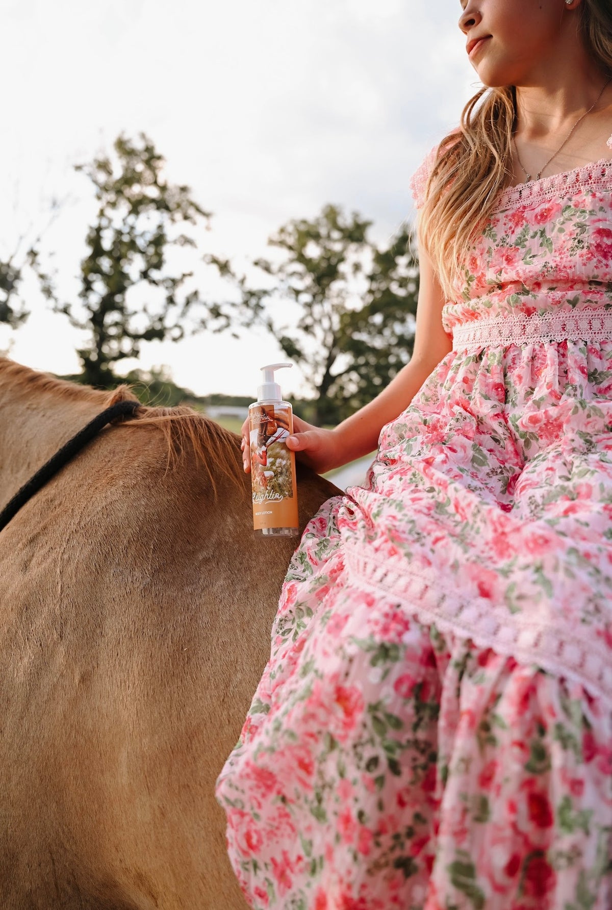 Leightin Western Fantasy Lotion