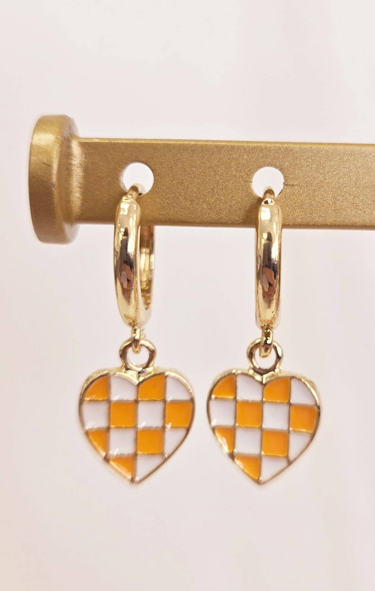 Checkered Heart Huggies: Red
