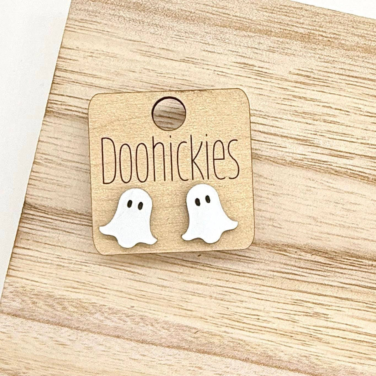 Spooky Studs - Acrylic Halloween Earrings: Ghosts