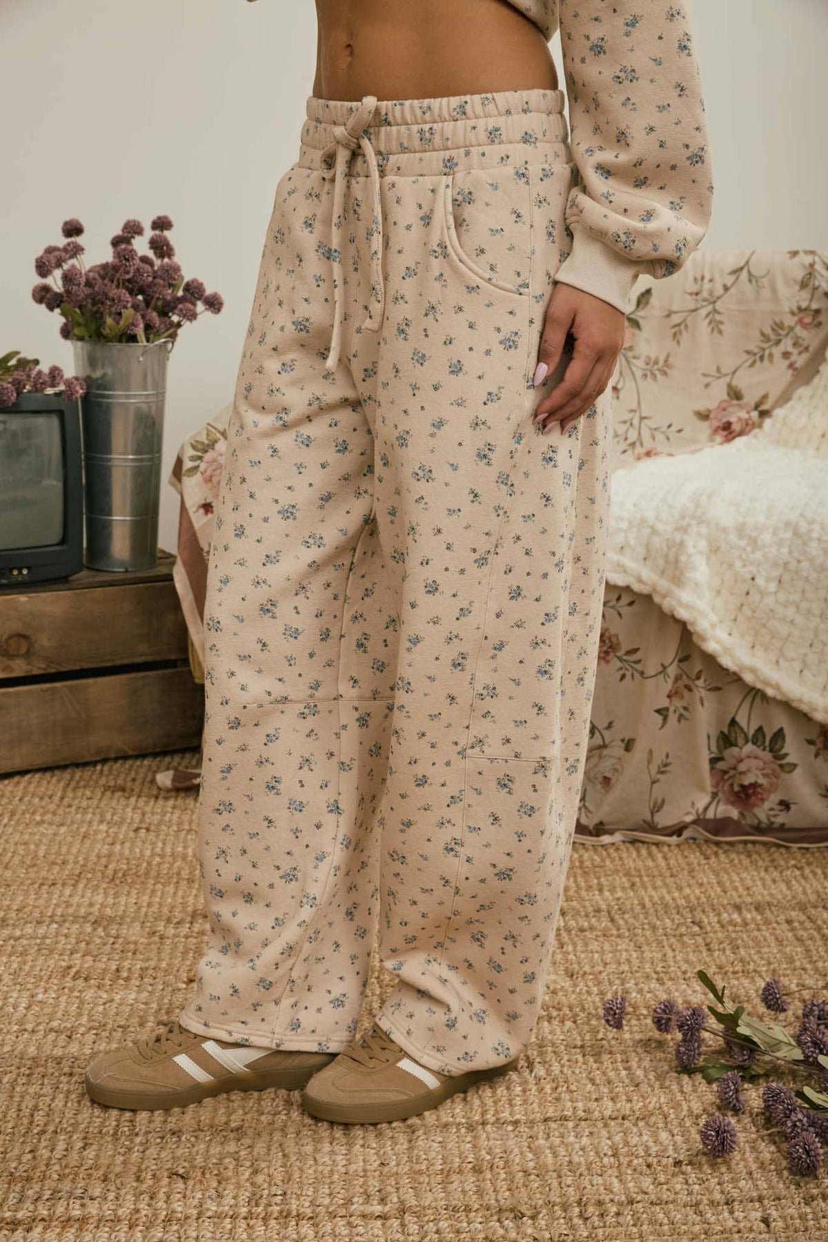 DITSY FLORAL DRAWSTRING WIDE LEG PANTS