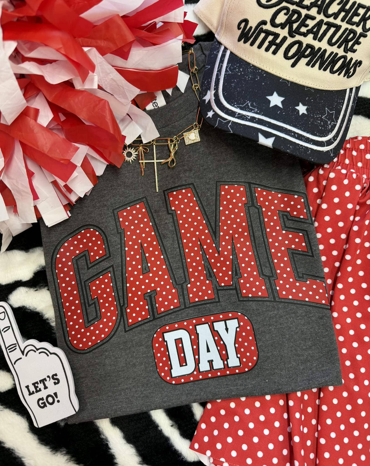 GAME DAY RED POLKA DOTS TEE: Athletic Charcoal / S
