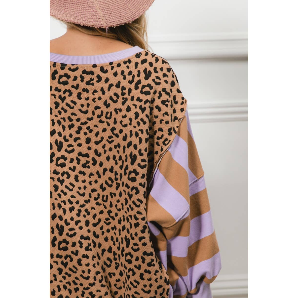 LEOPARD AND STRIPE MIXED TOP: CAMEL