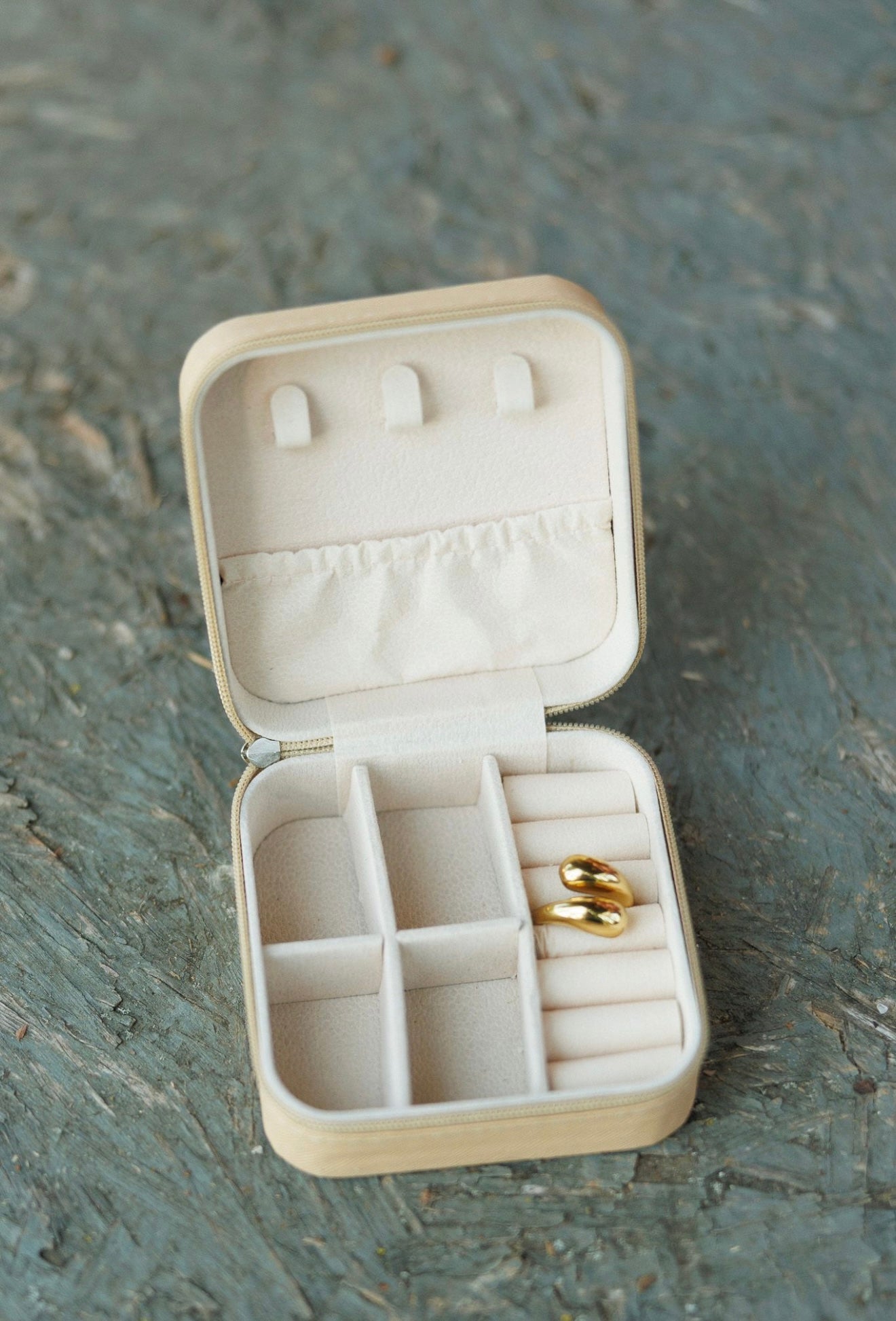 Bow Vintage Cowboy Check Square Jewelry Case