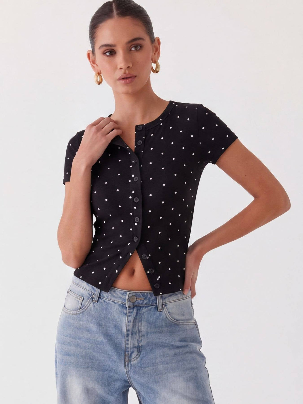 Ribbed Polka Dot Fitted Short Sleeve T-Shirt: Black