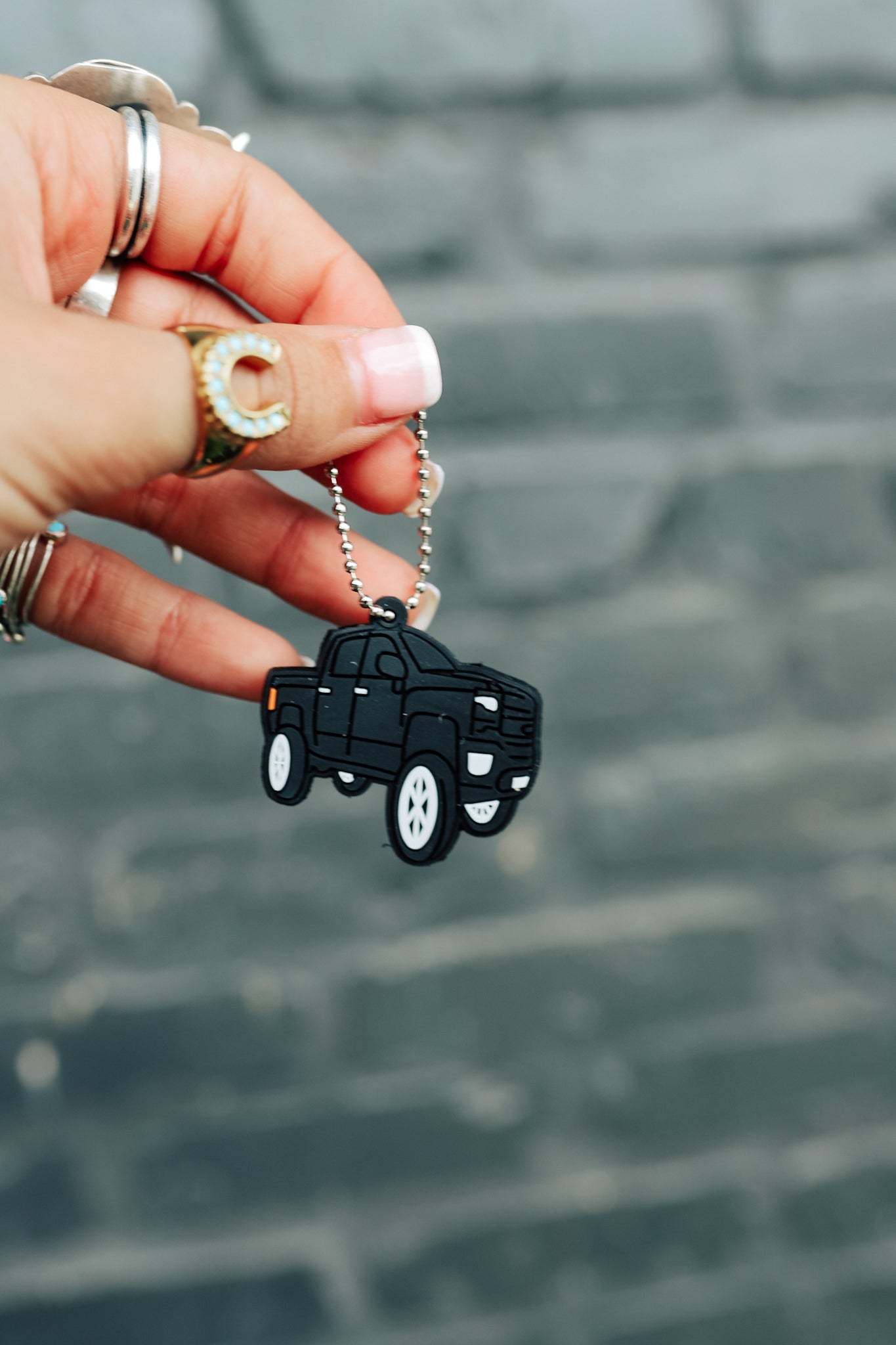 Key Cap Black Truck