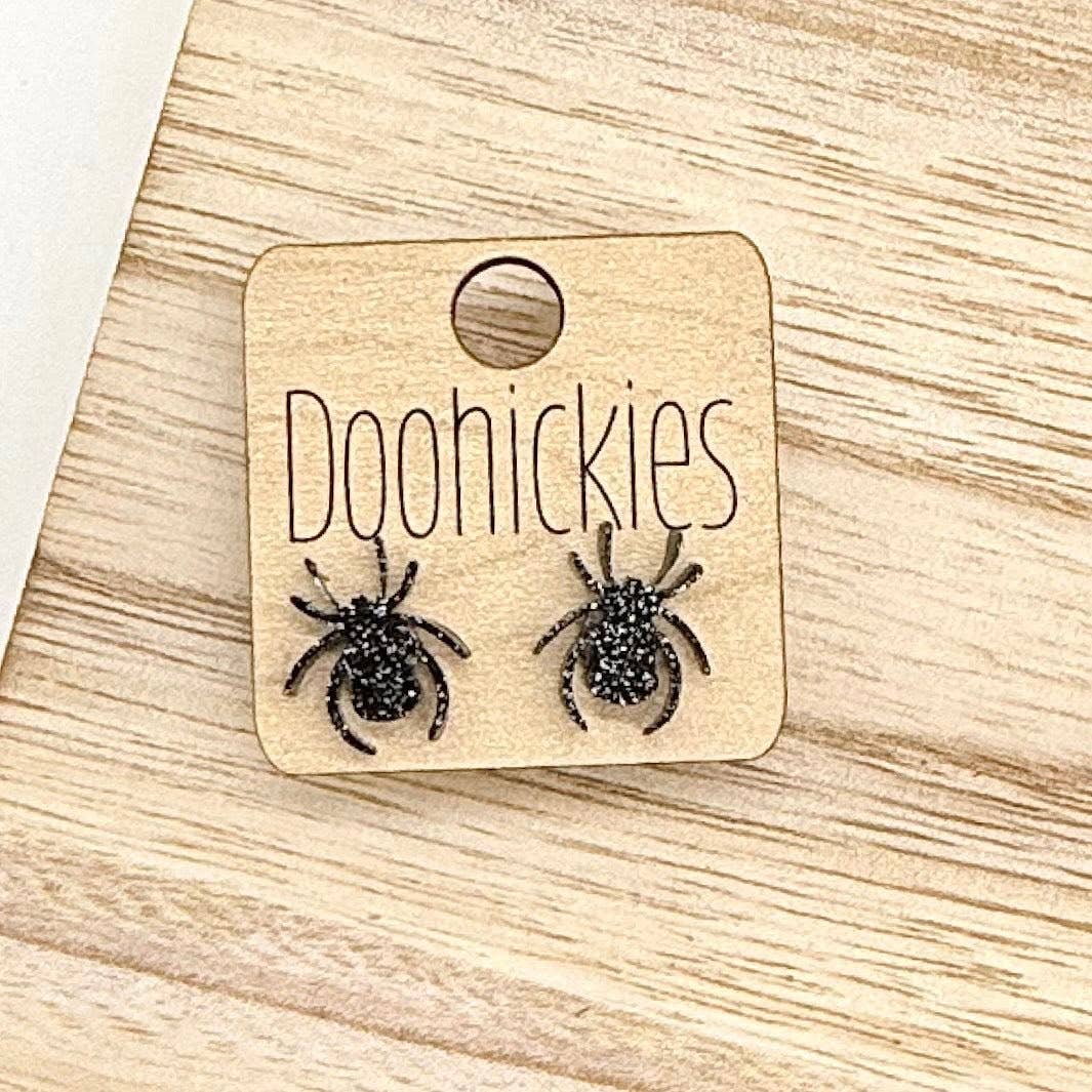 Spooky Studs - Acrylic Halloween Earrings: Ghosts