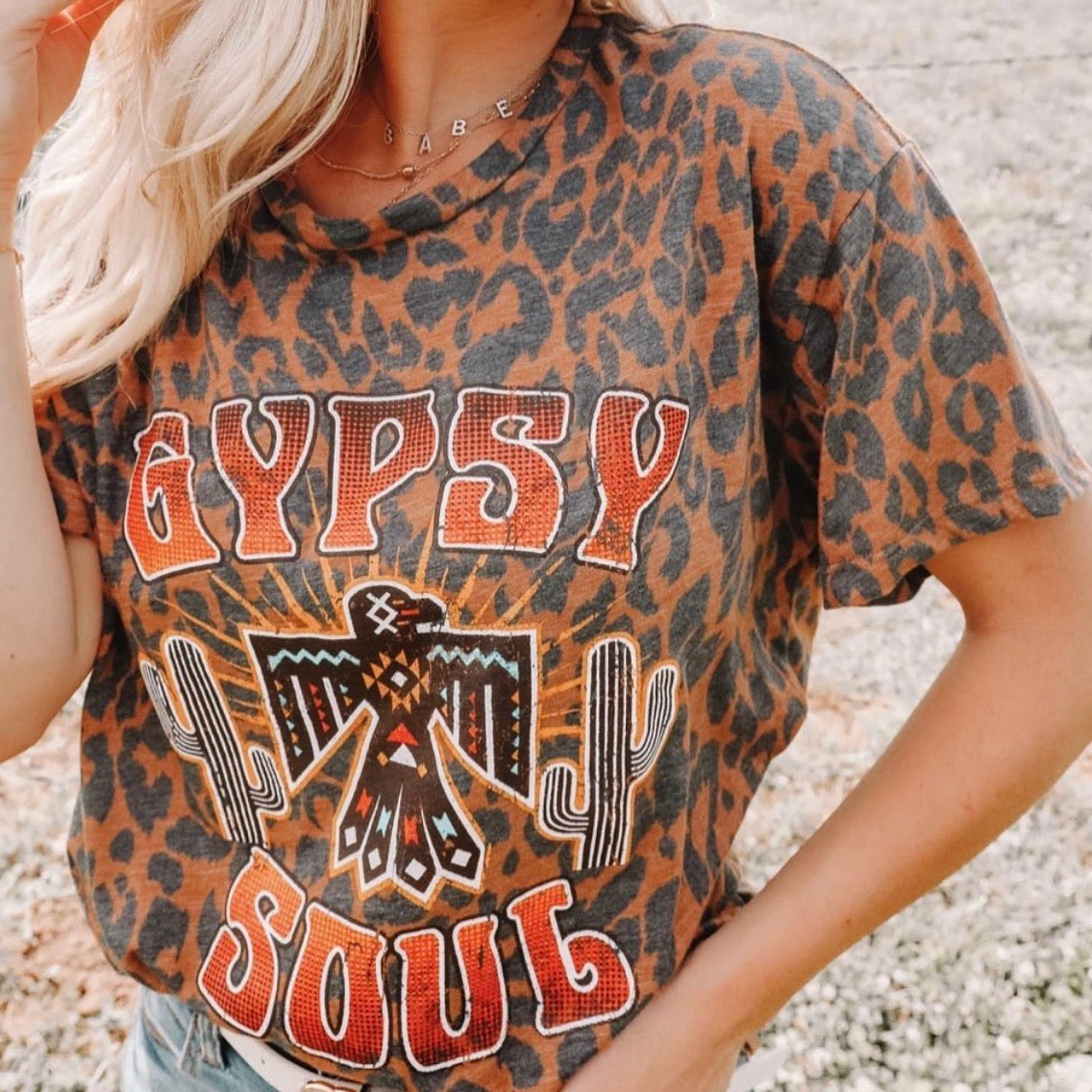 GYPSY SOUL GRAPHIC TEE - Front Porch Boutique
